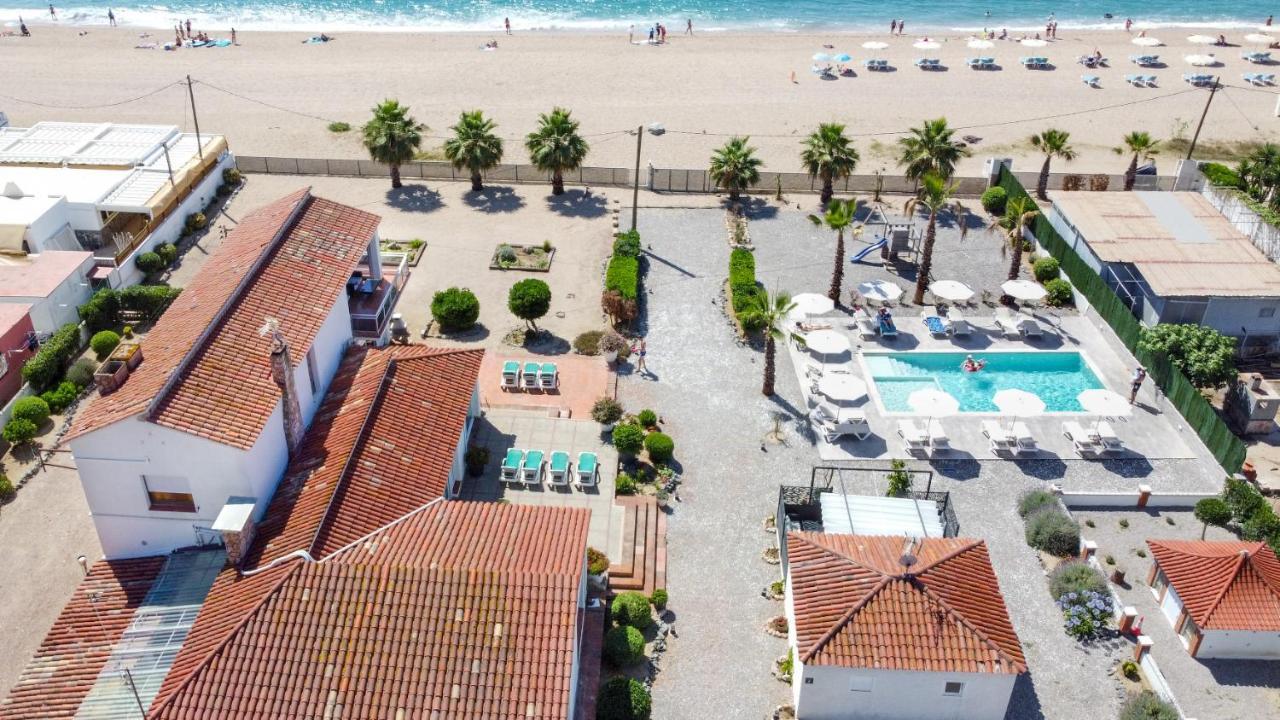 Malgrat De Mar Beachfront Village Ngoại thất bức ảnh